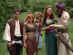 extant_XenaWarriorPrincess_2x16-ForHimtheBellTolls_01202