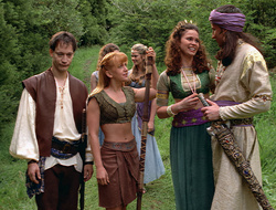 extant_XenaWarriorPrincess_2x16-ForHimtheBellTolls_01204