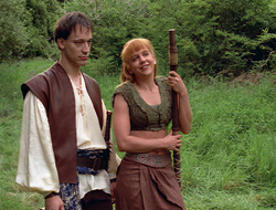 extant_XenaWarriorPrincess_2x16-ForHimtheBellTolls_01219