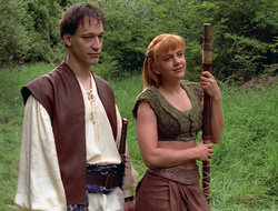 extant_XenaWarriorPrincess_2x16-ForHimtheBellTolls_01222
