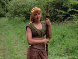 extant_XenaWarriorPrincess_2x16-ForHimtheBellTolls_01228