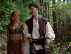 extant_XenaWarriorPrincess_2x16-ForHimtheBellTolls_01249