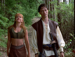 extant_XenaWarriorPrincess_2x16-ForHimtheBellTolls_01251
