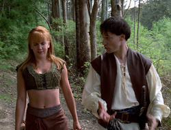 extant_XenaWarriorPrincess_2x16-ForHimtheBellTolls_01264