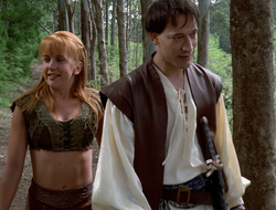 extant_XenaWarriorPrincess_2x16-ForHimtheBellTolls_01279