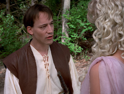 extant_XenaWarriorPrincess_2x16-ForHimtheBellTolls_01301