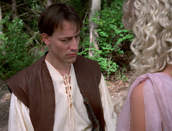 extant_XenaWarriorPrincess_2x16-ForHimtheBellTolls_01308