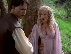 extant_XenaWarriorPrincess_2x16-ForHimtheBellTolls_01319