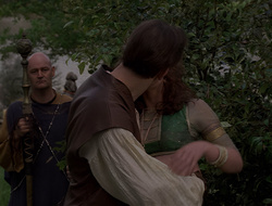 extant_XenaWarriorPrincess_2x16-ForHimtheBellTolls_01480