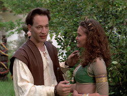 extant_XenaWarriorPrincess_2x16-ForHimtheBellTolls_01497