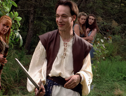 extant_XenaWarriorPrincess_2x16-ForHimtheBellTolls_01524