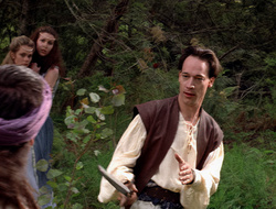 extant_XenaWarriorPrincess_2x16-ForHimtheBellTolls_01538