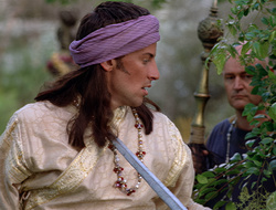extant_XenaWarriorPrincess_2x16-ForHimtheBellTolls_01564
