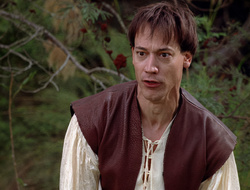 extant_XenaWarriorPrincess_2x16-ForHimtheBellTolls_01598
