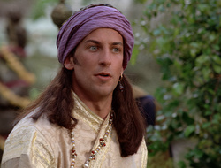 extant_XenaWarriorPrincess_2x16-ForHimtheBellTolls_01600