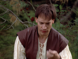 extant_XenaWarriorPrincess_2x16-ForHimtheBellTolls_01605