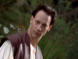 extant_XenaWarriorPrincess_2x16-ForHimtheBellTolls_01613