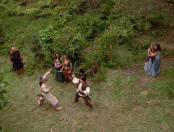 extant_XenaWarriorPrincess_2x16-ForHimtheBellTolls_01622