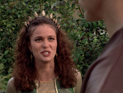 extant_XenaWarriorPrincess_2x16-ForHimtheBellTolls_01670