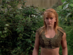 extant_XenaWarriorPrincess_2x16-ForHimtheBellTolls_01676