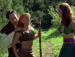 extant_XenaWarriorPrincess_2x16-ForHimtheBellTolls_01759