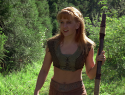 extant_XenaWarriorPrincess_2x16-ForHimtheBellTolls_01778