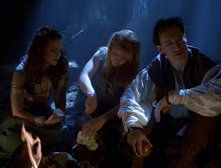 extant_XenaWarriorPrincess_2x16-ForHimtheBellTolls_01889