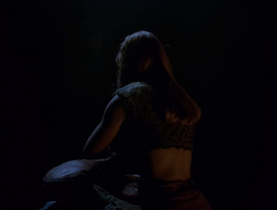 extant_XenaWarriorPrincess_2x16-ForHimtheBellTolls_01924