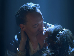 extant_XenaWarriorPrincess_2x16-ForHimtheBellTolls_01969