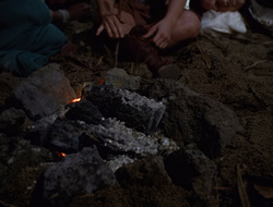 extant_XenaWarriorPrincess_2x16-ForHimtheBellTolls_01996