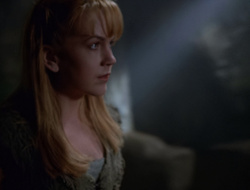 extant_XenaWarriorPrincess_2x16-ForHimtheBellTolls_02022