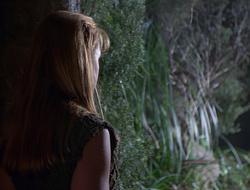 extant_XenaWarriorPrincess_2x16-ForHimtheBellTolls_02027