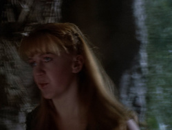 extant_XenaWarriorPrincess_2x16-ForHimtheBellTolls_02043