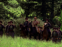 extant_XenaWarriorPrincess_2x16-ForHimtheBellTolls_02077
