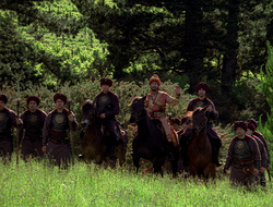 extant_XenaWarriorPrincess_2x16-ForHimtheBellTolls_02078