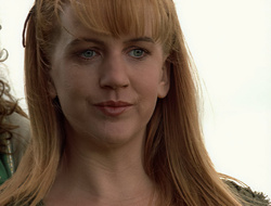 extant_XenaWarriorPrincess_2x16-ForHimtheBellTolls_02160