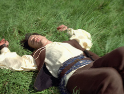extant_XenaWarriorPrincess_2x16-ForHimtheBellTolls_02163