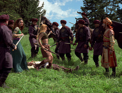 extant_XenaWarriorPrincess_2x16-ForHimtheBellTolls_02171