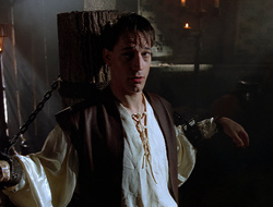 extant_XenaWarriorPrincess_2x16-ForHimtheBellTolls_02218