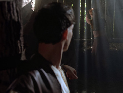 extant_XenaWarriorPrincess_2x16-ForHimtheBellTolls_02235