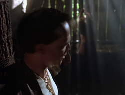 extant_XenaWarriorPrincess_2x16-ForHimtheBellTolls_02255
