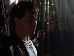 extant_XenaWarriorPrincess_2x16-ForHimtheBellTolls_02263