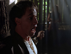 extant_XenaWarriorPrincess_2x16-ForHimtheBellTolls_02265