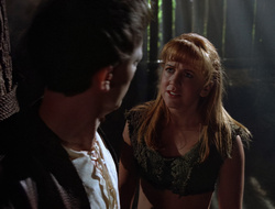 extant_XenaWarriorPrincess_2x16-ForHimtheBellTolls_02272
