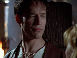extant_XenaWarriorPrincess_2x16-ForHimtheBellTolls_02291