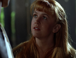 extant_XenaWarriorPrincess_2x16-ForHimtheBellTolls_02292