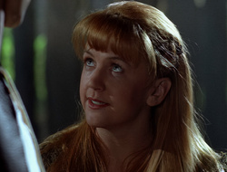 extant_XenaWarriorPrincess_2x16-ForHimtheBellTolls_02294