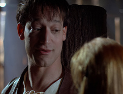 extant_XenaWarriorPrincess_2x16-ForHimtheBellTolls_02327