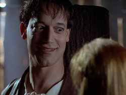 extant_XenaWarriorPrincess_2x16-ForHimtheBellTolls_02328