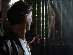 extant_XenaWarriorPrincess_2x16-ForHimtheBellTolls_02352